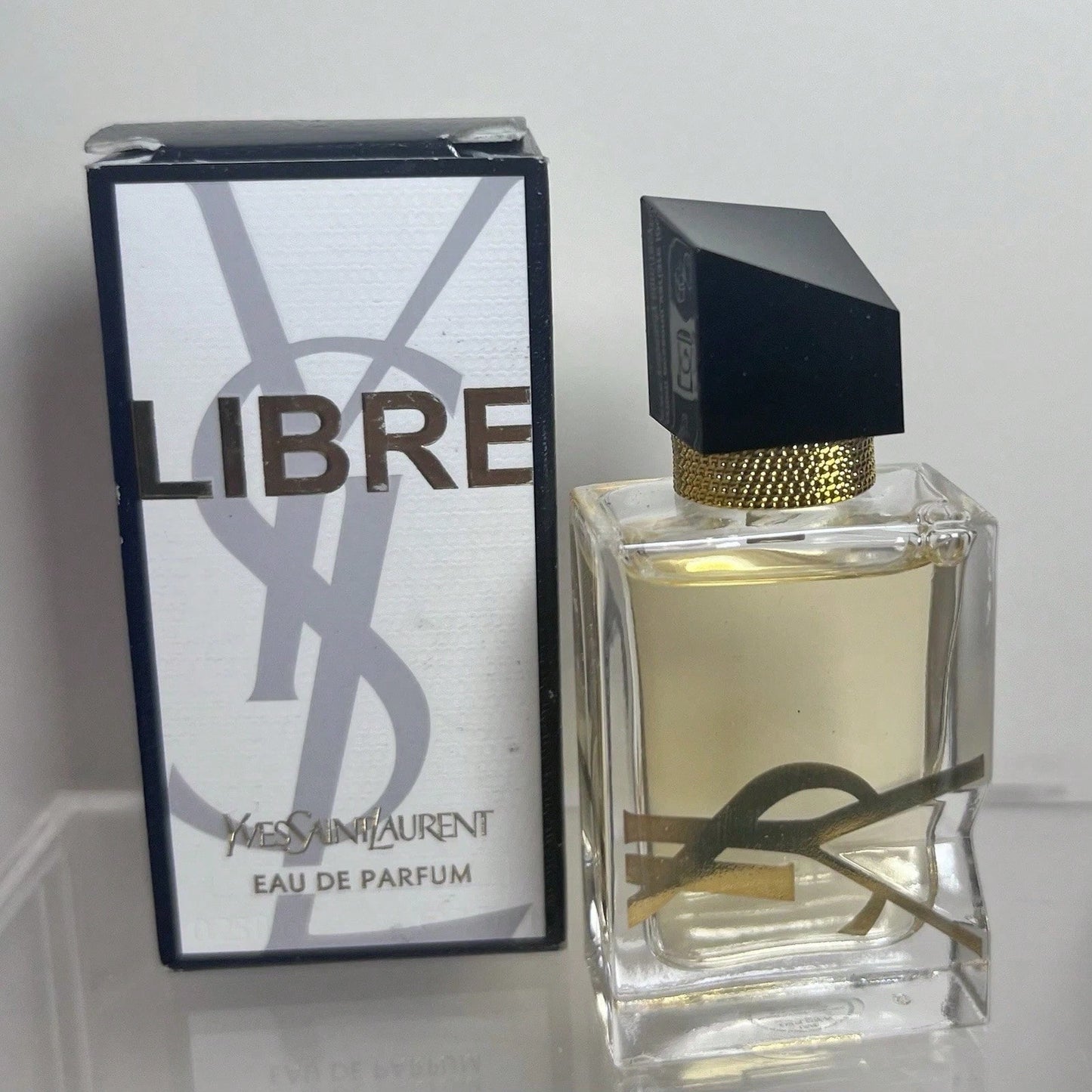 YSL Libre Eau De Parfum Miniature 7.5ml/ 0.25 Fl Oz, Sophisticated Floral Scent, Portable Splash Style Gift For Women